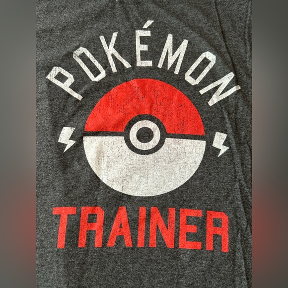 Pokemon Tops - Pokémon Trainer Tshirt